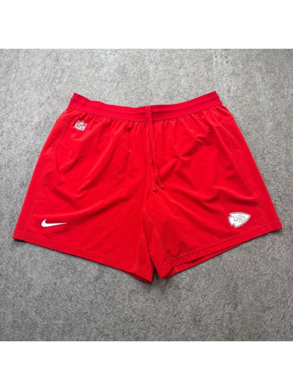 Kansas City Chiefs Nike Shorts Men 2XL Red DRI-FIT Stretch Training 8"
